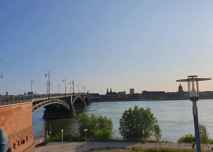 Gemuetliche Direkt An Der Uniklinik *